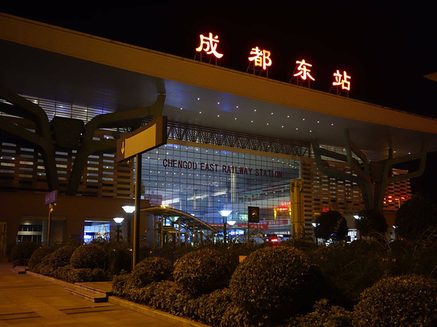 郑州跑腿公司奔赴千里送配件(图1)